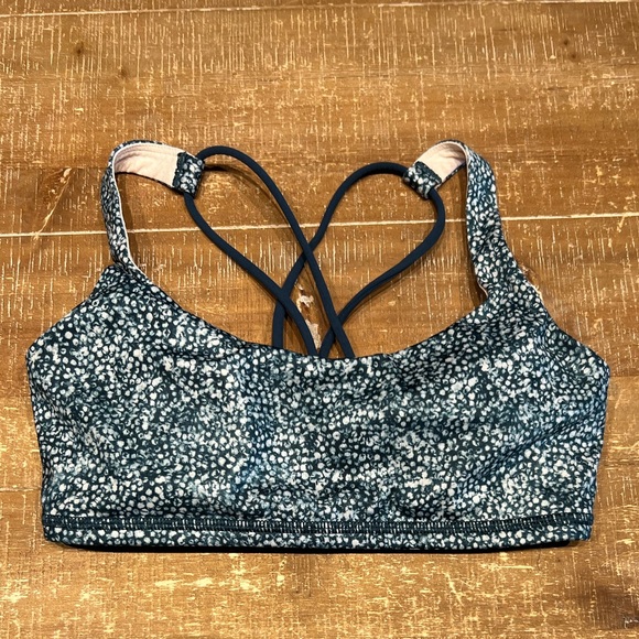 Lululemon Free To Be Bra - Picture 4 of 9